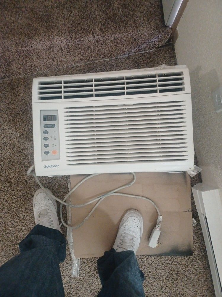 Goldstar Air Conditioner