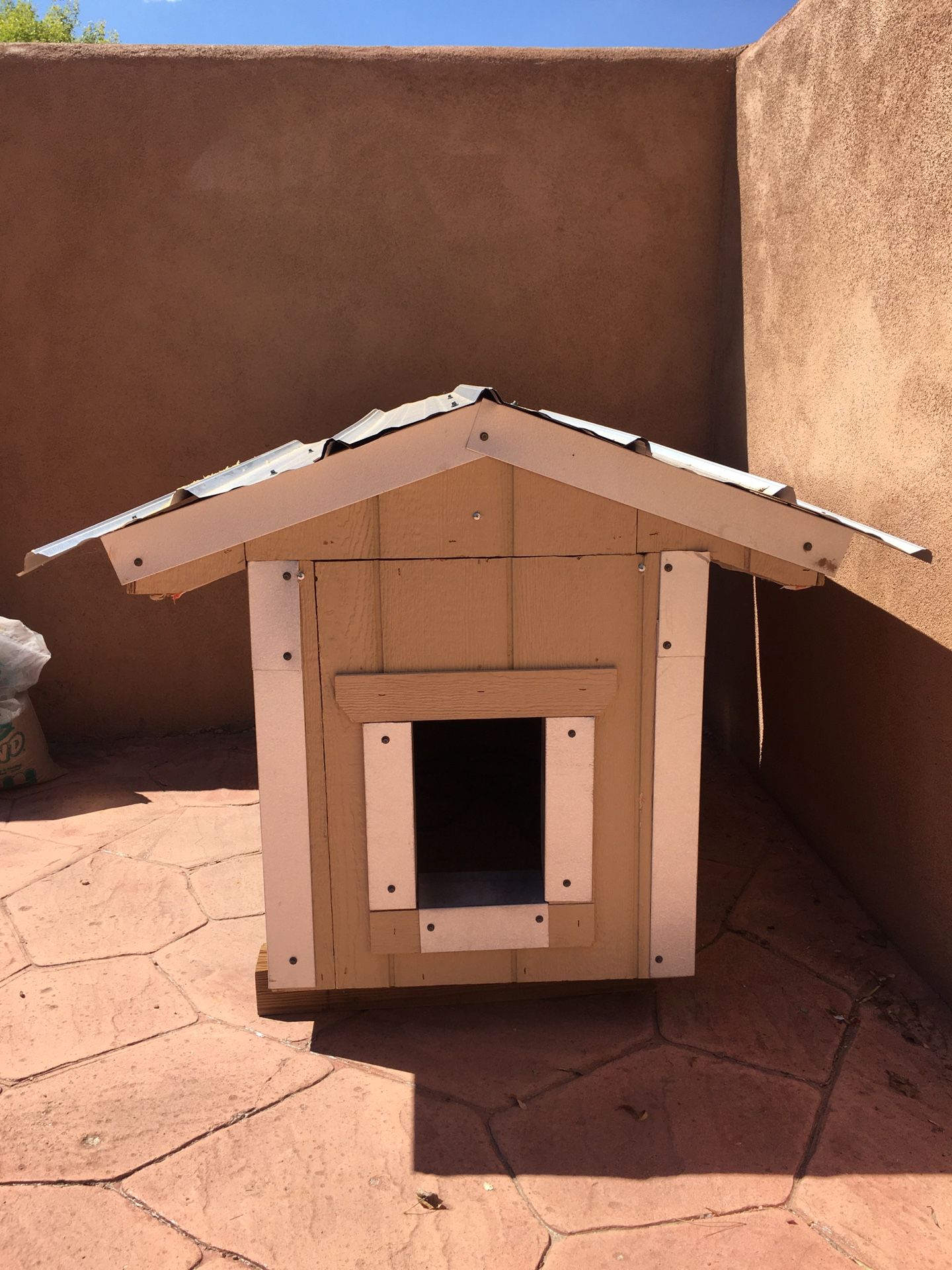 Insulated Dog House!!!