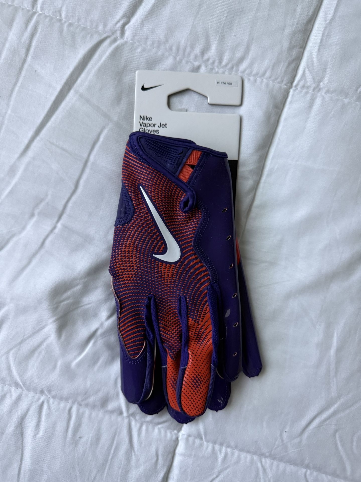 Nike Clemson Tigers Vapor Jet Football Gloves