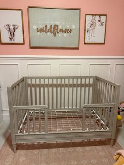 Pottery Barn HARLOW 2 in 1 convertible crib