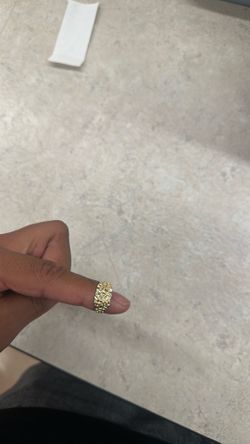 Gold nugget ring