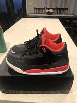 Jordan 3 crimson