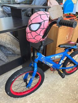Spider-Man Kids Bike with Helmet