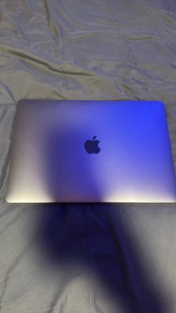 MACBOOK AIR 2020
