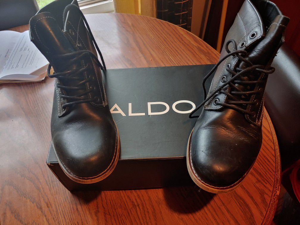 Aldo's men Black Boots size 9