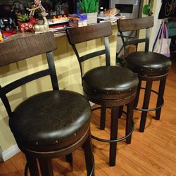 3 Bar Stools Chairs Barstools 30"
