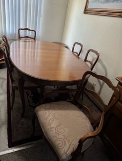 Antique 6 Chairs Dinning Table Real Maple