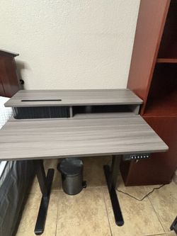 Standing Desk multiple settings