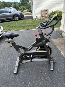 Cylcase Exercise Bike