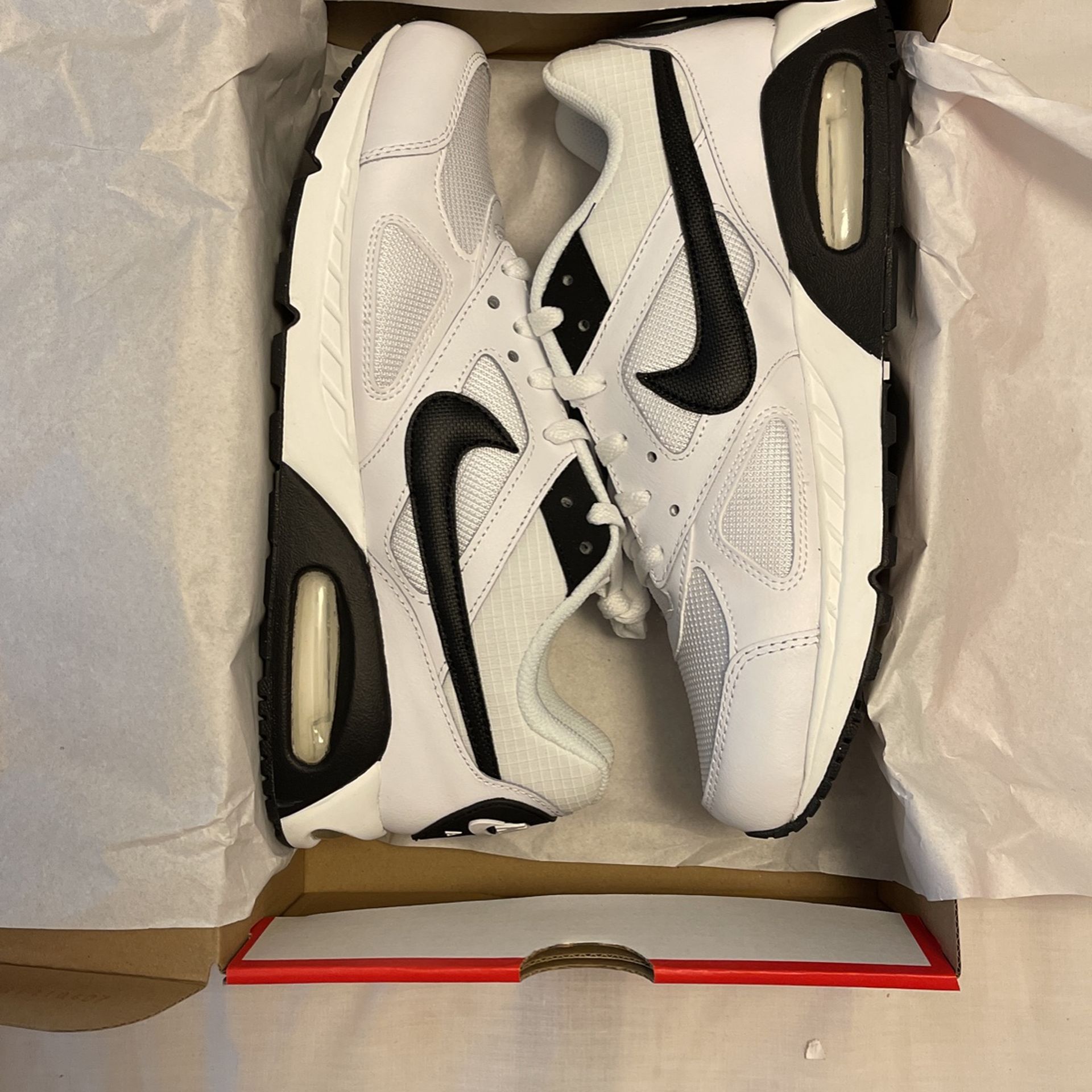 Nike Footwear Wmns Nike Air Max Ivo Nike Air Max Ivo Girls