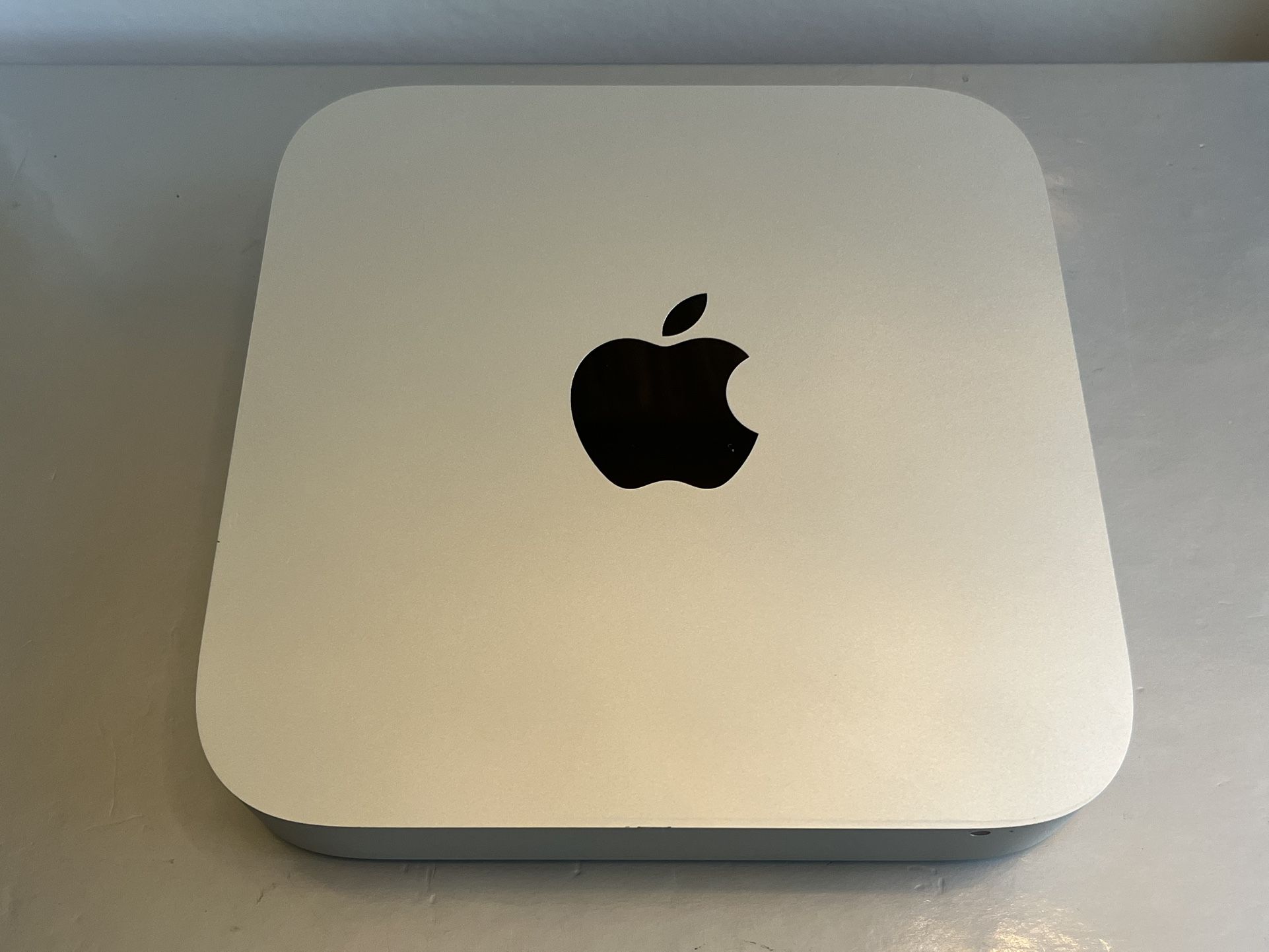 Apple Mac Mini 2014 A1347 Intel Core i5 256GB HDD 16GB RAM MacOS 12 Monterey Desktop Computer - $99
