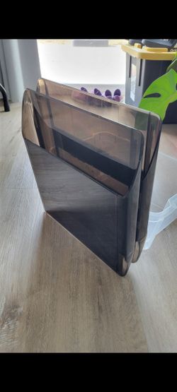 Free Wall Document Holder