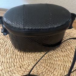 Women’s Black Textured Semi-circle Crossbody Purse