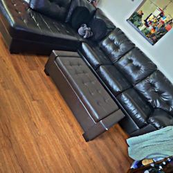 2 Piece Couch That Attaches Plus Storage Ottoman