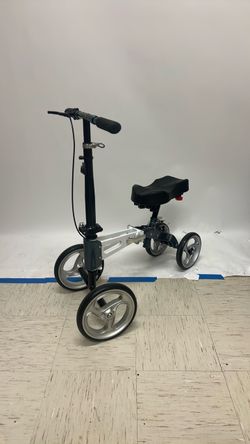 knee walker or knee scooter