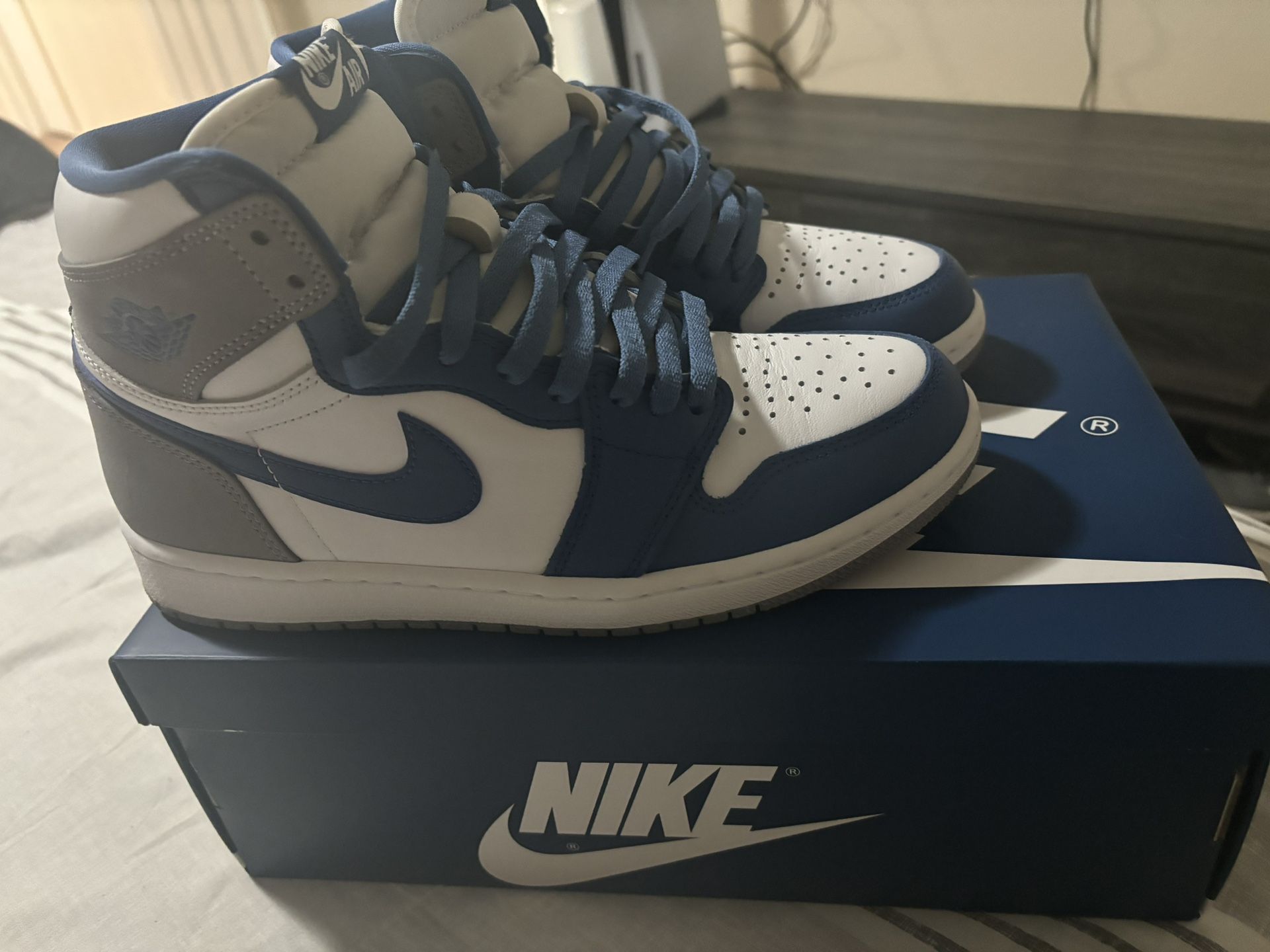 Jordan 1