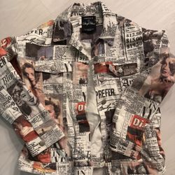 Marilyn Monroe Forever 21 Newsprint Denim Jacket Size Small. New Condition
