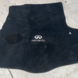 Infiniti Carpeted Trunk