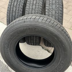 245/75/17 Brigestone Dueler Tires 