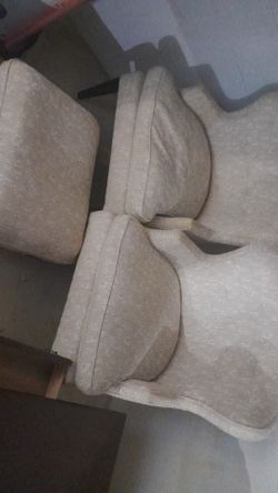 Wing back chair