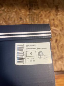 Nautica Women’s snow boots.  Brand new in the box.