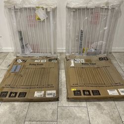 Extra Wide Pet Gate / Safety Gate - Fits Openings 29” - 42”