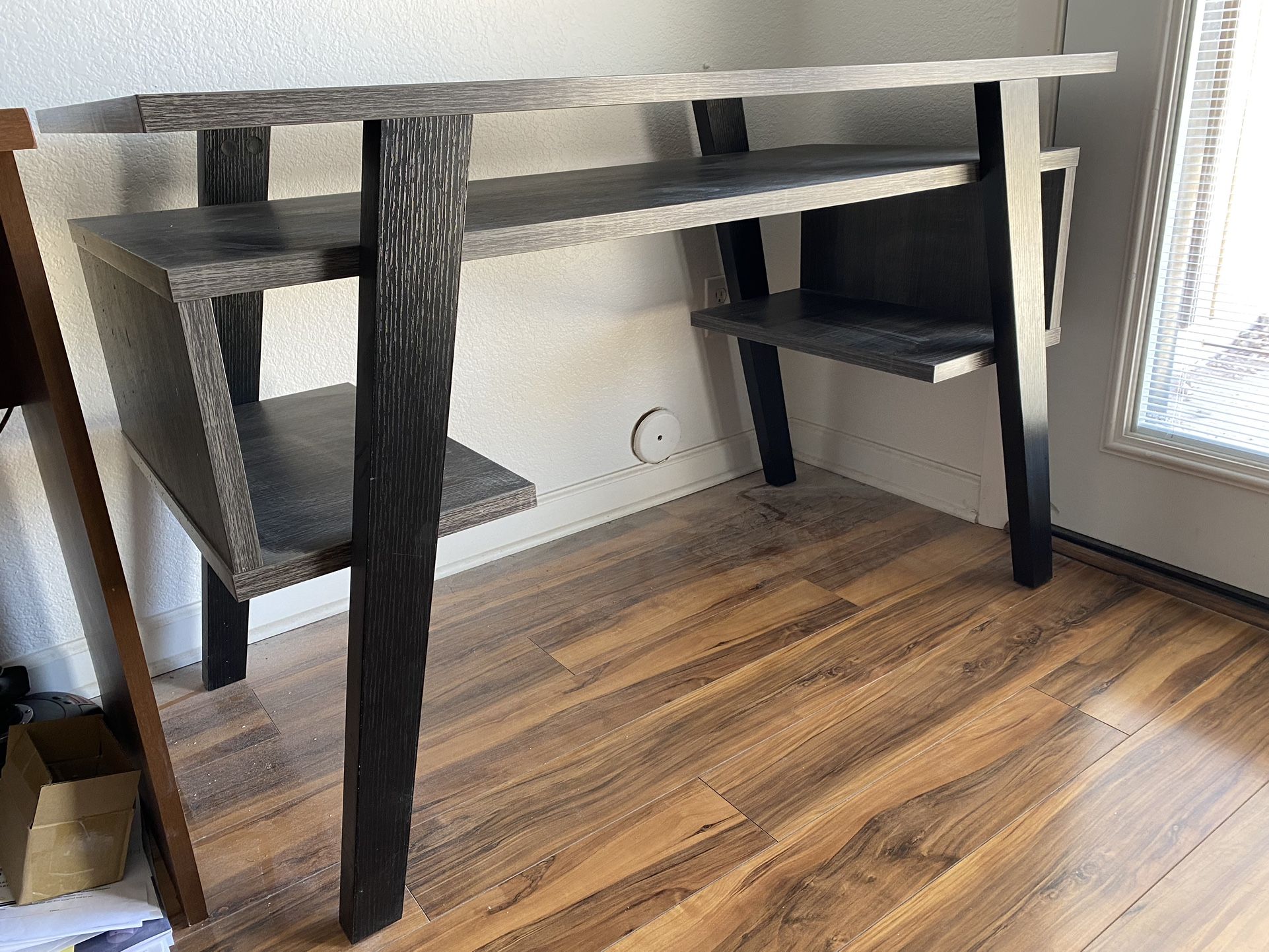 Desk / Entry / Sofa Table