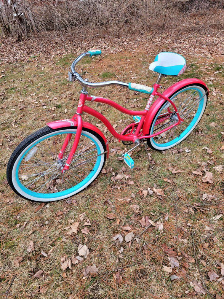 Bicycle Woman's Huffy Outstanding Condition 