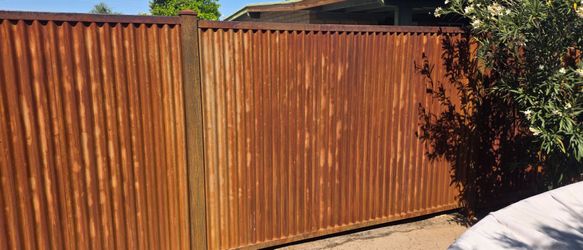 Corrugated Metal Fence Tucson AZ 🌵