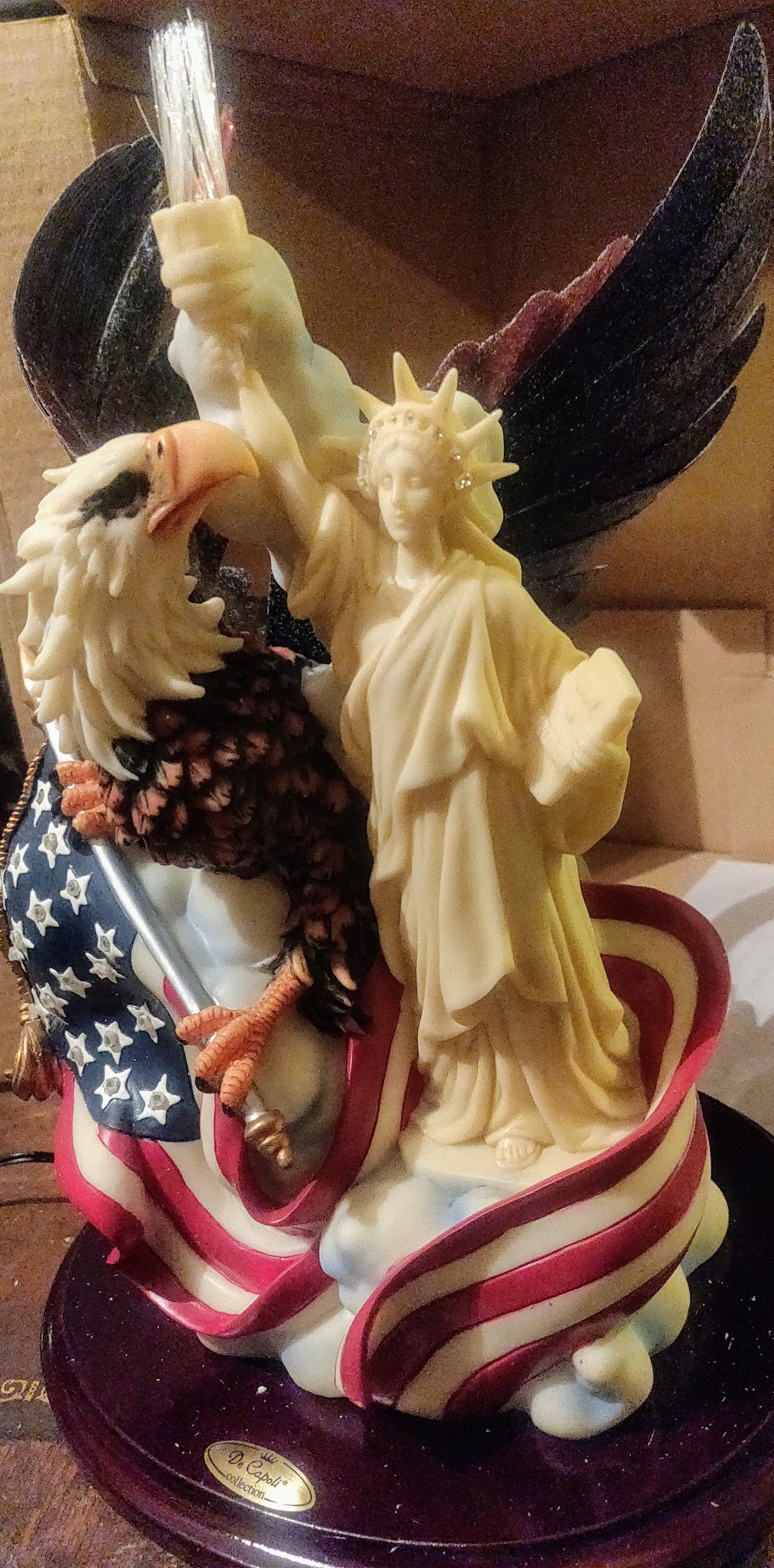 Vintage De Capoli American Flag Eagle Liberty Fiber Optic Resin Sculpture