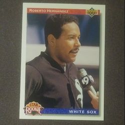 1992 Upper Deck Roberto Hernandez Chicago White Sox #7 Star Rookie Baseball Card Vintage Collectible Sports MLB