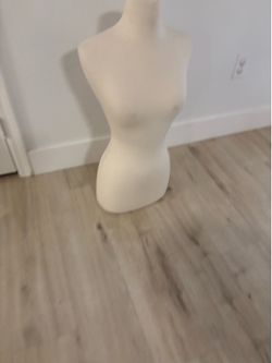 Mannequin Torso 30”