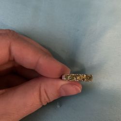 Peridot Ring Set In Silver Sz 5
