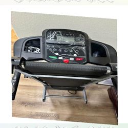 Life Fitness Treadmill Professional Exercise Equipment financial white