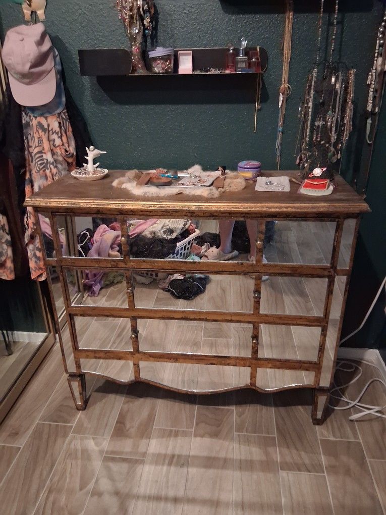 Mirrored DRESSER!!!