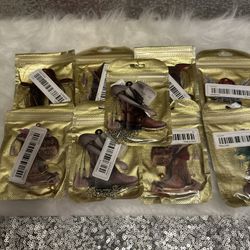 Christmas Gifts🎄❤️ Car Pendants $2ea