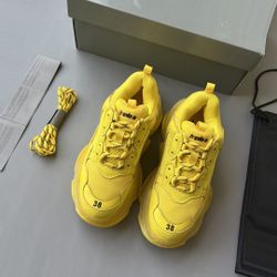 Balenciaga Tripe  Sneakers