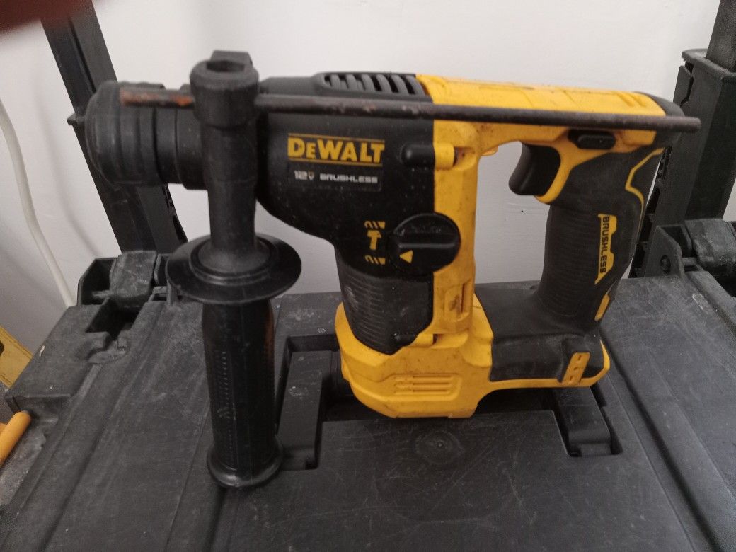 DeWalt DCH072N 12V XR Brushless SDS Plus