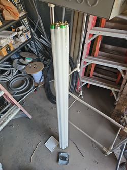 Fluorescent tubes
