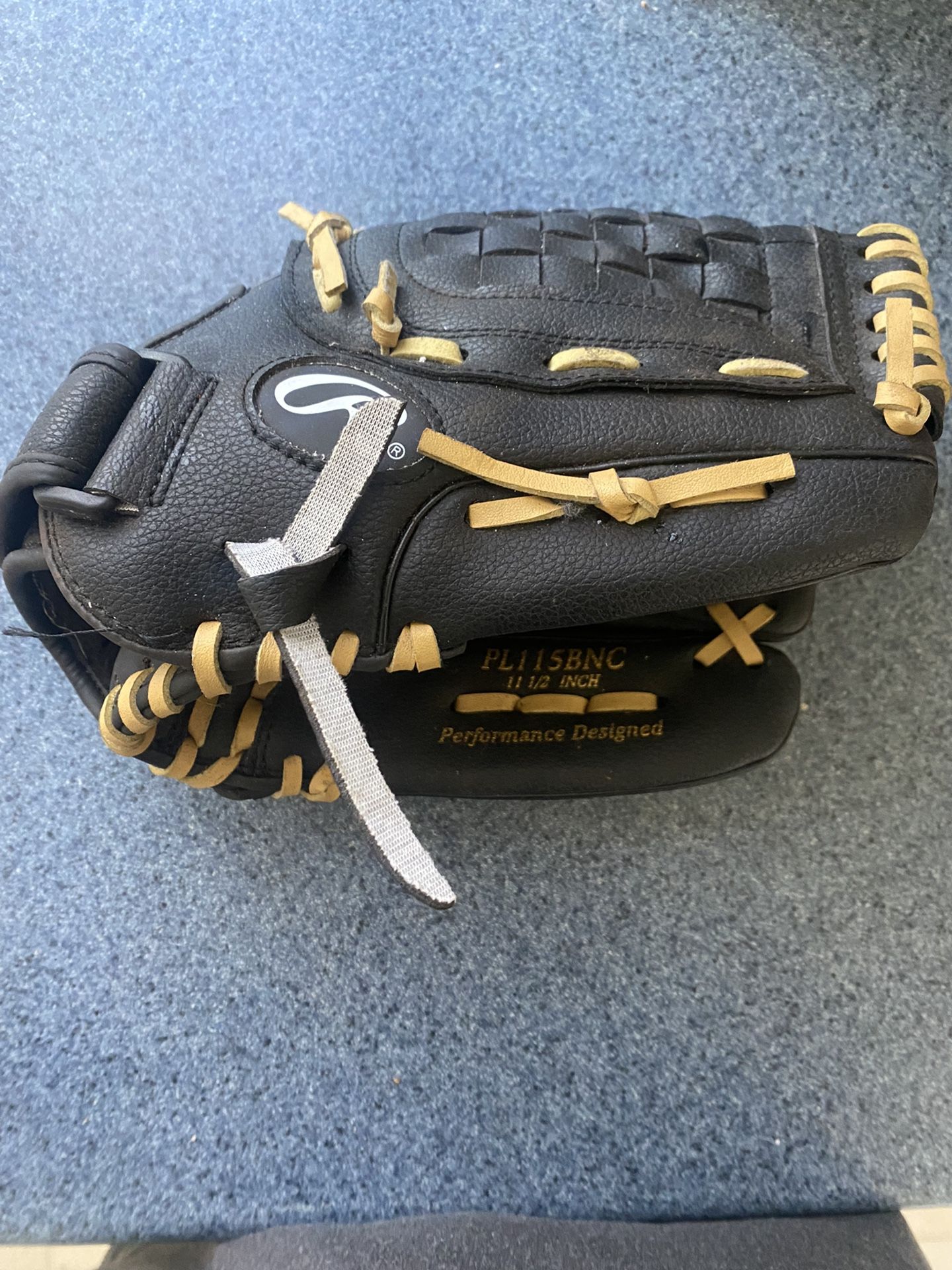 Rawlings Youth Baseball Glove! Brand New!