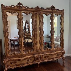 China Cabinet 