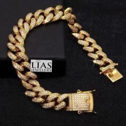 New 18k Yellow Gold Cuban Link Bracelet 