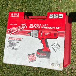 IMPACT WRENCH KIT