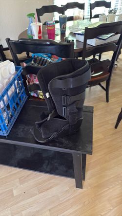 Walking boot