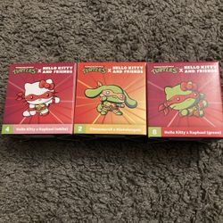 HELLOKITTY X Ninja Turtle McDonald Toys