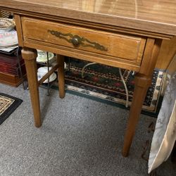 Nightstand/End Table