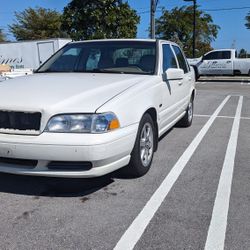 1998 Volvo S70