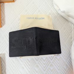 Supreme Louis Vuitton Wallet