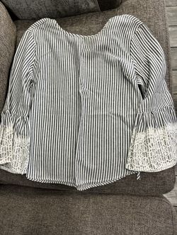 $1 Medium Top