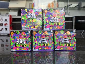 NeeDoh Funky Frights 13 SQUISHYS - ((Take It Home In Payments/ llévatelo a casa en pagos)